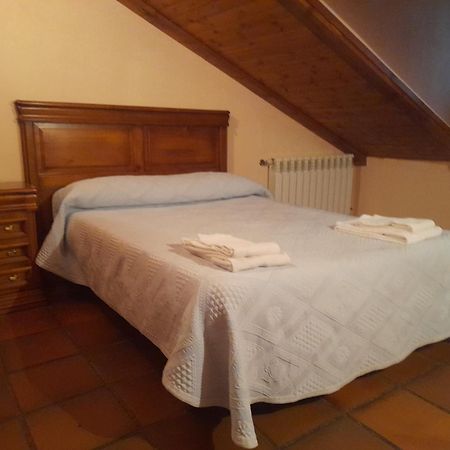 Hostal Restaurante Villa De Sepúlveda Eksteriør bilde