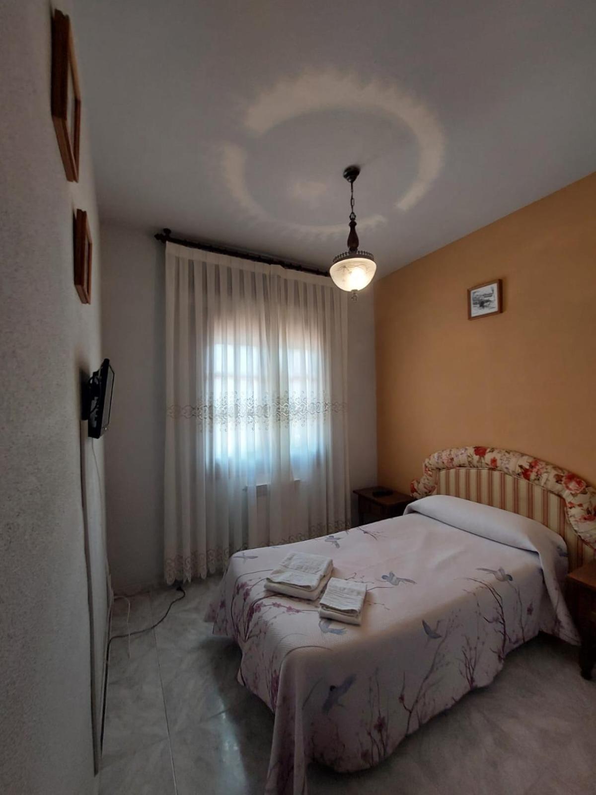 Hostal Restaurante Villa De Sepúlveda Eksteriør bilde