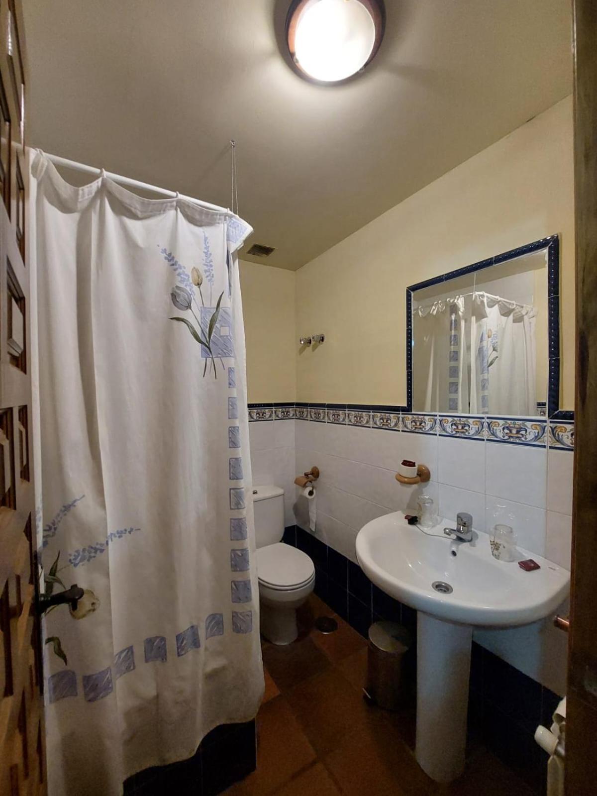 Hostal Restaurante Villa De Sepúlveda Eksteriør bilde