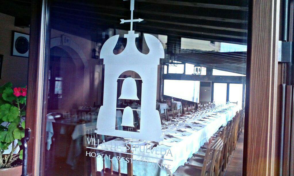 Hostal Restaurante Villa De Sepúlveda Eksteriør bilde